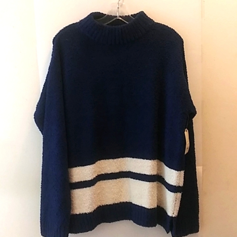 NWT Women's St. John's Bay Winter Sweater Size L.